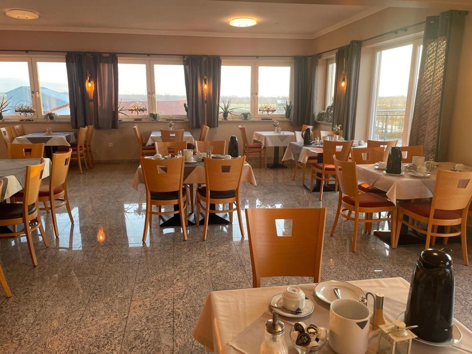 Heppenheimer Hof Hotel วอร์มส์ ภายนอก รูปภาพ